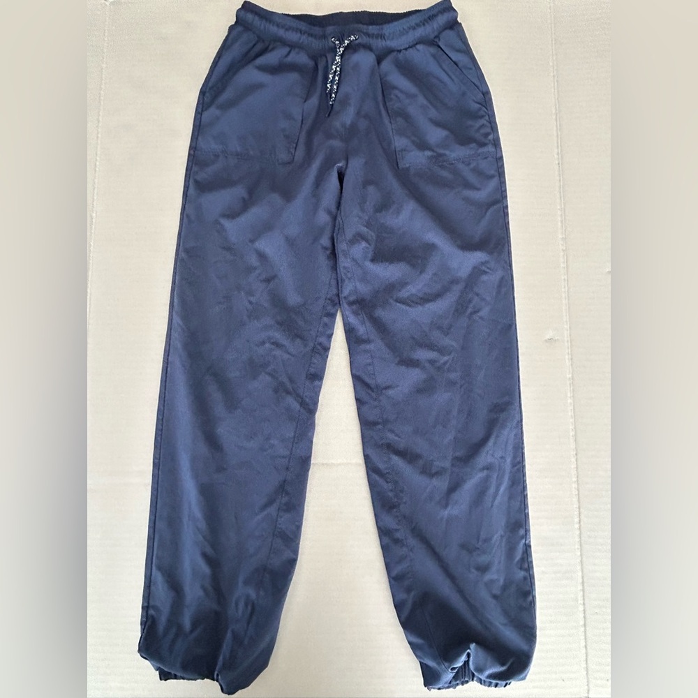 Lot Of 6 Athleta Girl Sz 12 Shorts Leggings Pants Sweatshirt - Picture 6 of 10